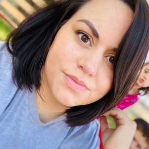 Meet your Posher, Brittney